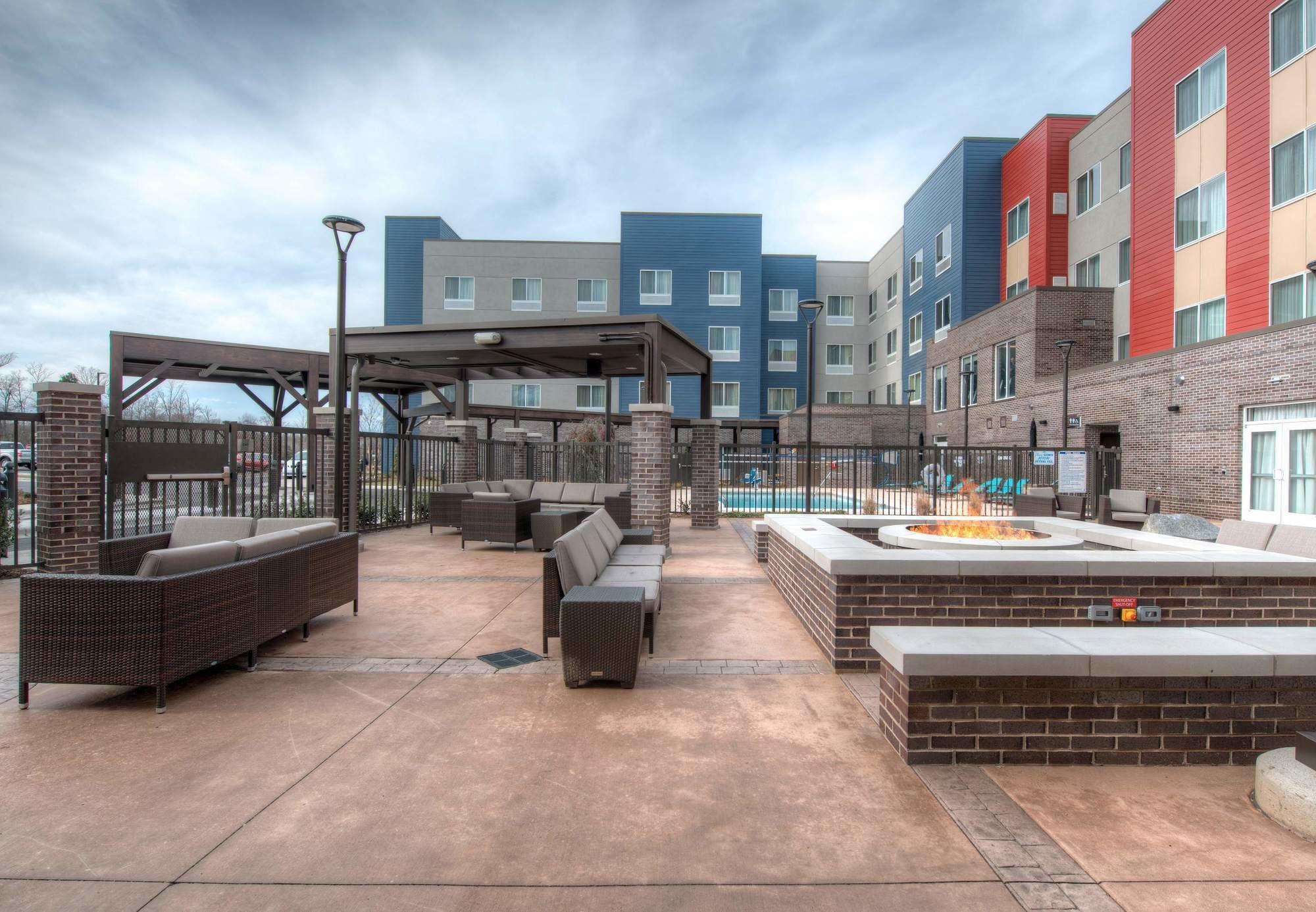 Fairfield Inn & Suites By Marriott Charlotte Airport Ngoại thất bức ảnh